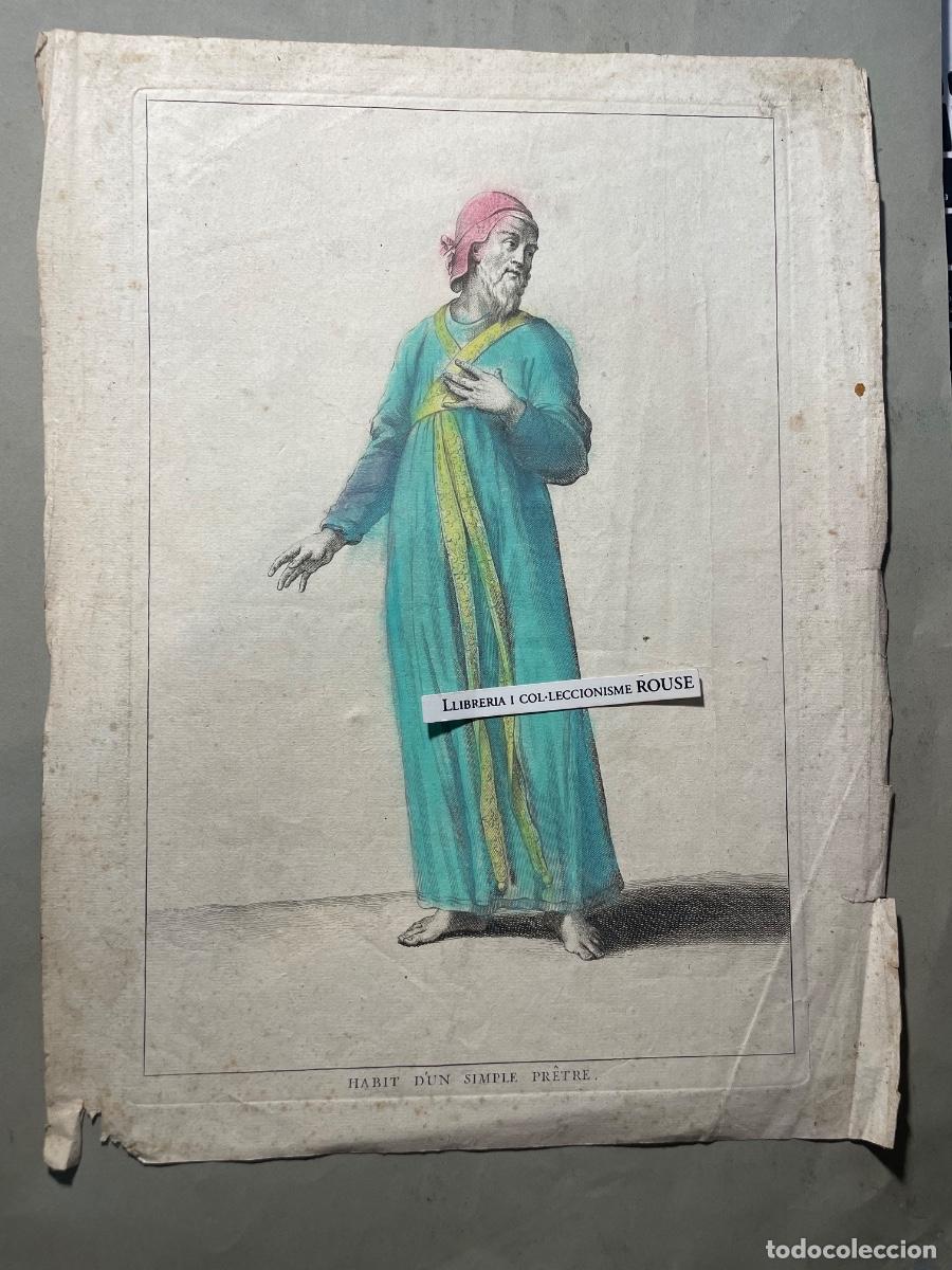 Arte: ANTIGUO GRABADO RELIGIOSO - HABIT D'UN SIMPLE PRETRE. COLOREADO - FINAL DE S. XVIII- PRINCIPIO XIX -