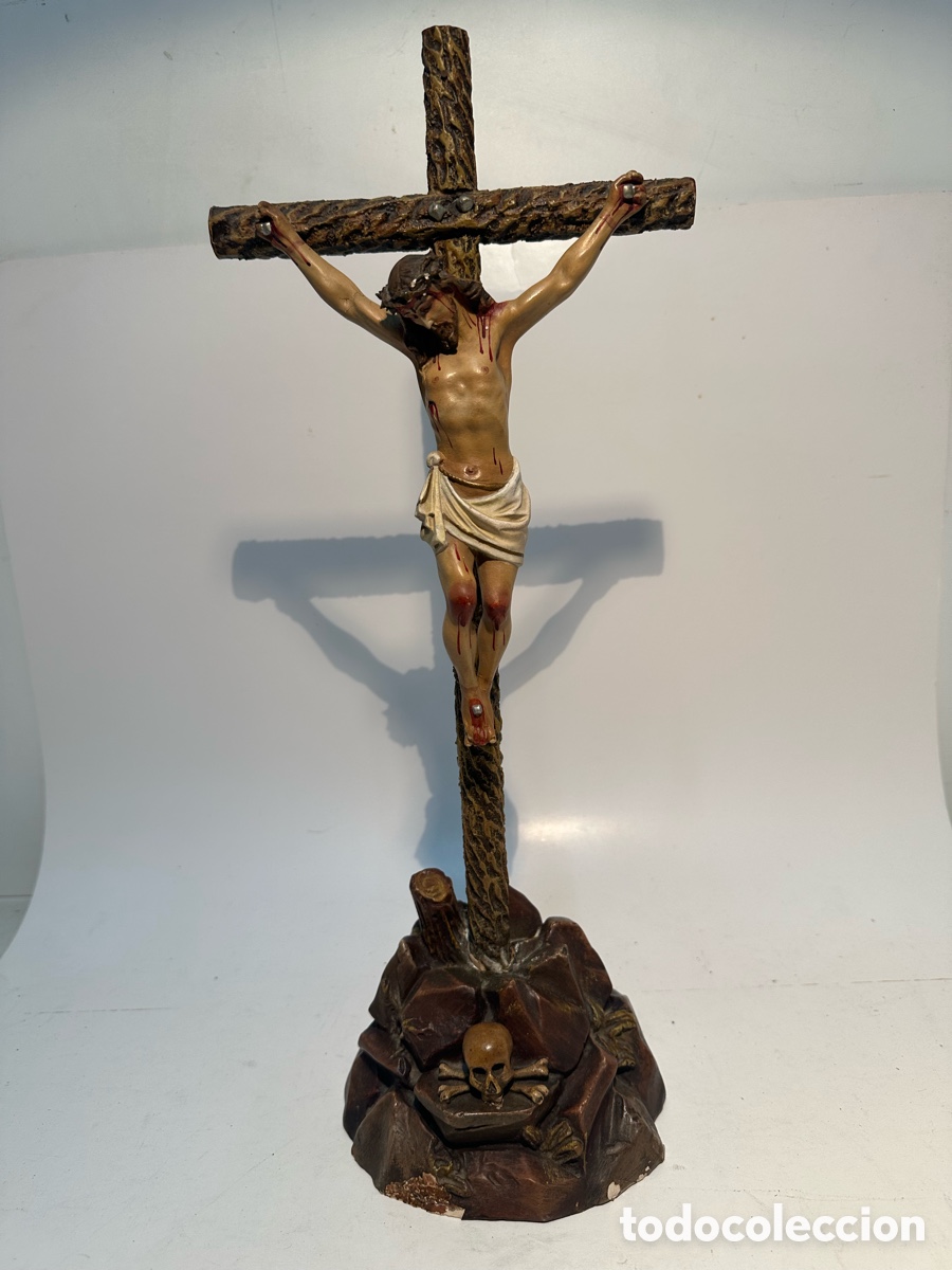 Arte: CRUZ Y CRISTO MONTE CALVARIO. SELLO ARTE OLOTENSE OLOT. 45 CM APROX