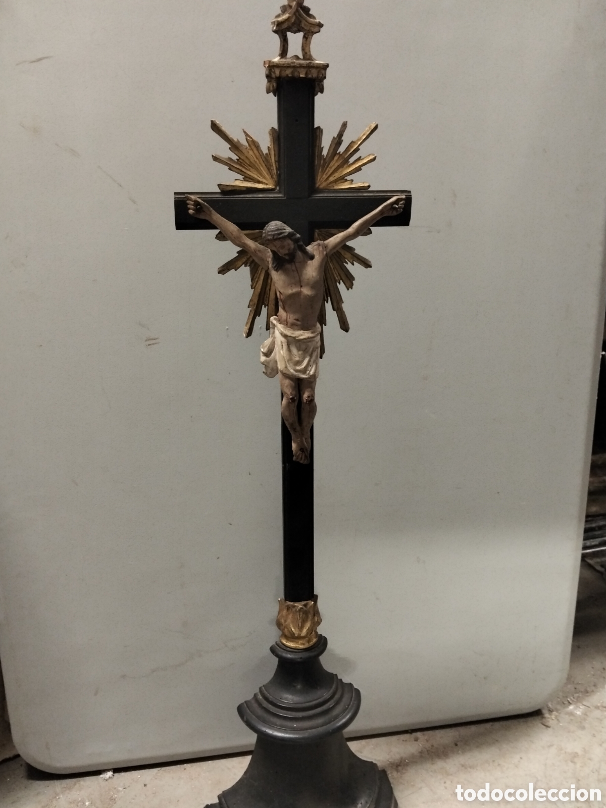 Arte: Cristo cruficicado sxviii