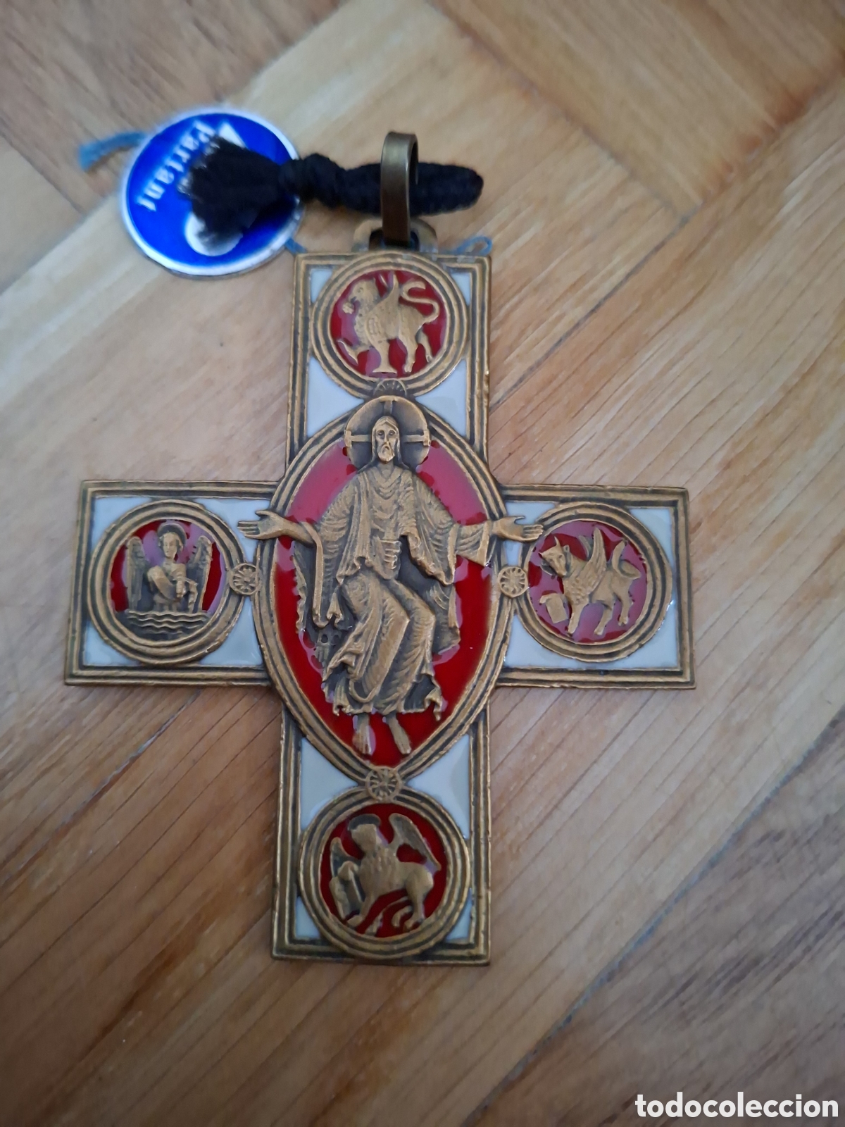 Arte: GRAN CRUZ RELIGIOSA EN BRONCE