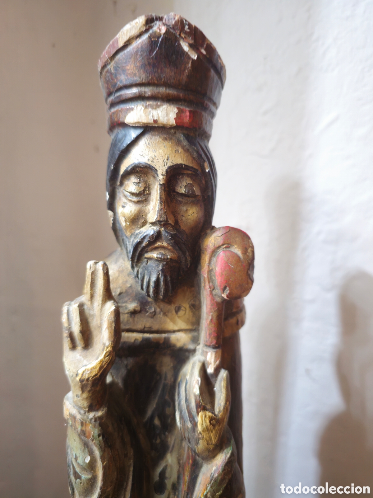 Arte: SANTO OBISPO Escultura