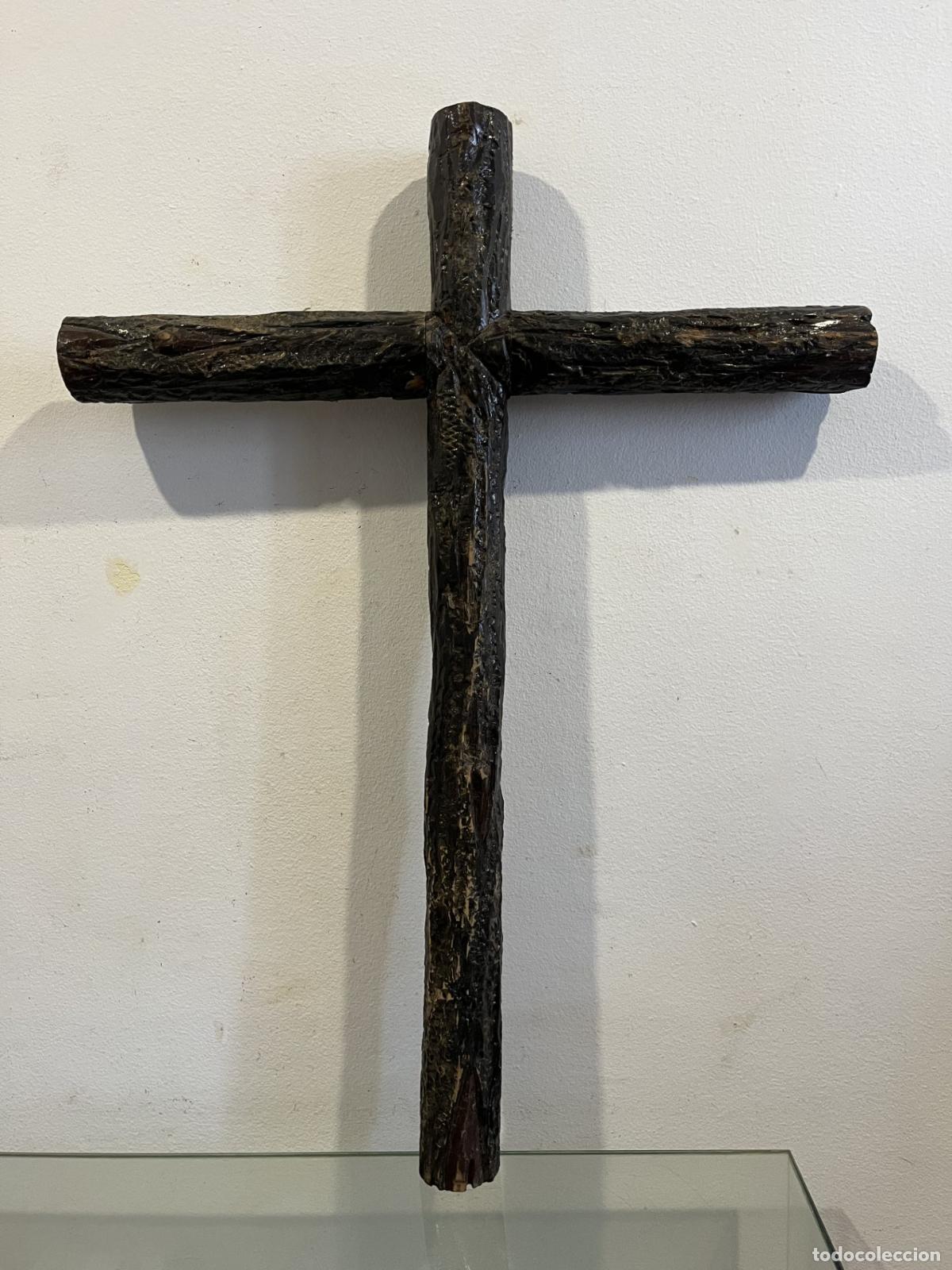 Arte: Cruz arb&oacute;rea, de celda o de ermita&ntilde;o siglo XVII.