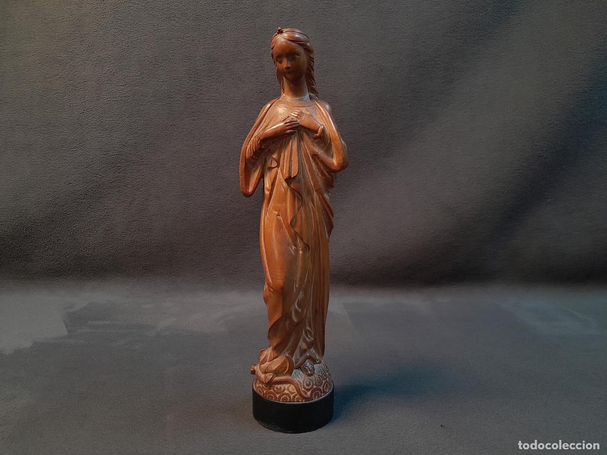 Arte: ESCULTURA DE LA VIRGEN INMACULADA CONCEPCI&Oacute;N TALLADA EN MADERA. SIGLO XX