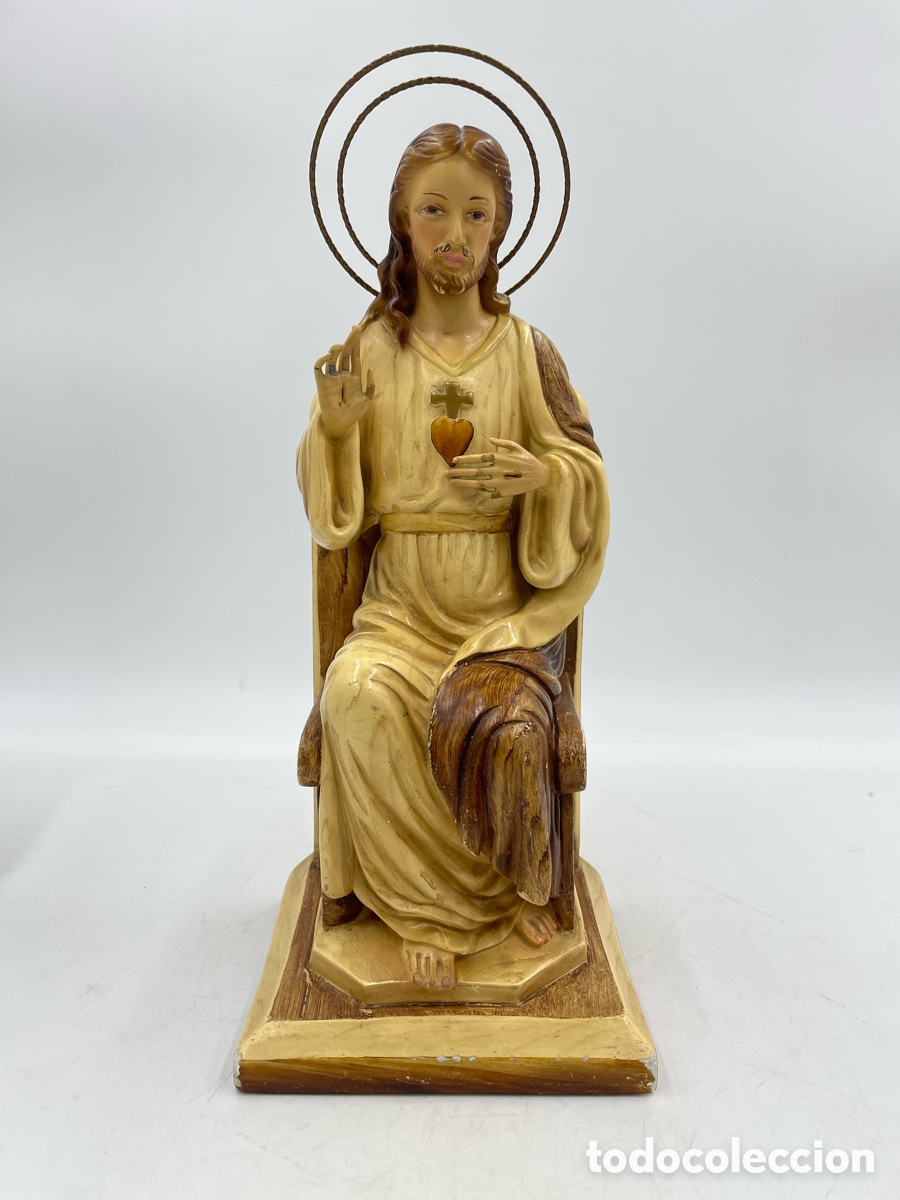 Arte: Figura Sagrado coraz&oacute;n con manos de plomo o metal. Yeso o escayola. Principios siglo XX.