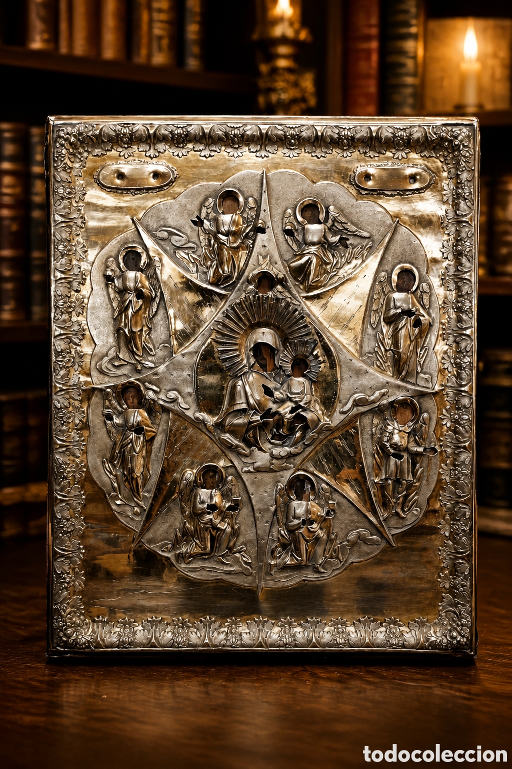 Arte: ICONO RUSO. VIRGEN CON NI&Ntilde;O Y ANGELES. OLEO SOBRE TABLA Y CAJA DE PLATA DORADA. PUNZON A&Ntilde;O 1833.