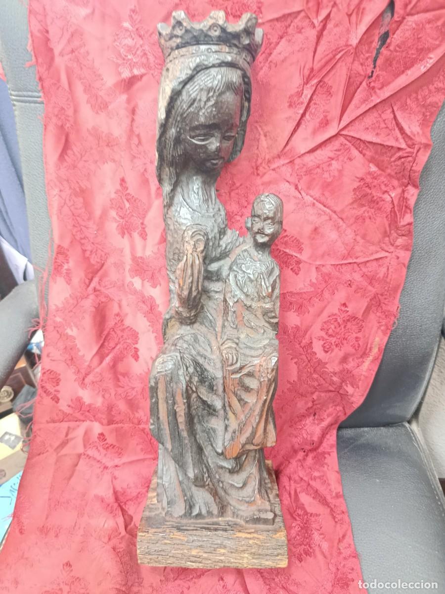 Arte: Talla antigua de madera, Virgen de la Rosa.