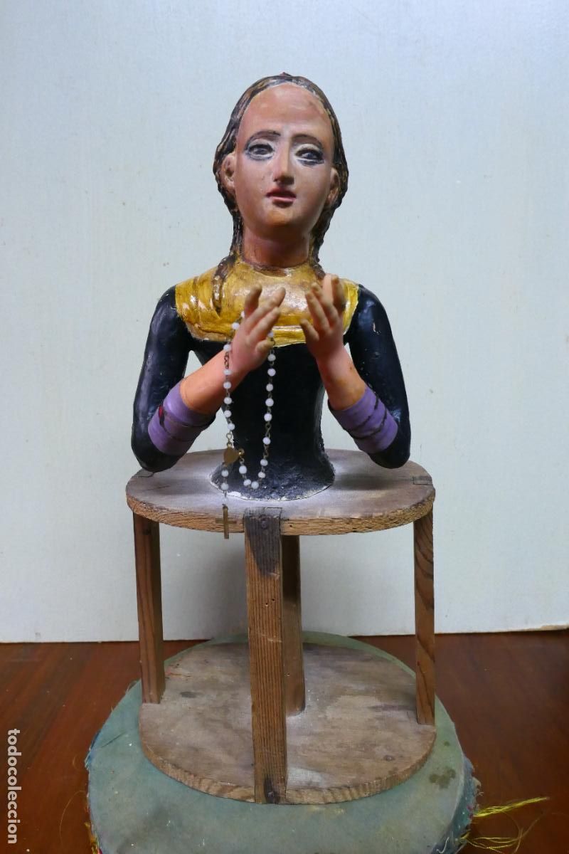 Arte: Estructura Virgen vestidera. Talla de vestir. Cap pota