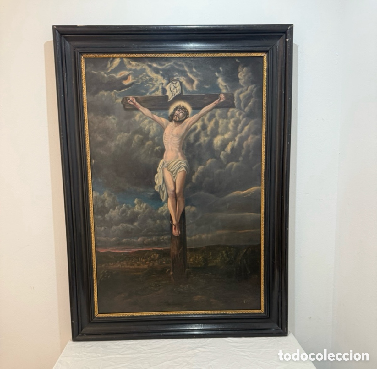 Arte: Gran &oacute;leo religioso Cristo Crucificado Escuela Espa&ntilde;ola XIX-XX Firmado a estudiar &Oacute;leo sobre lienzo
