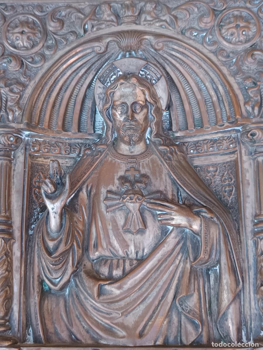 Arte: Antiguo Coraz&oacute;n de Jes&uacute;s de cobre - Foto 2