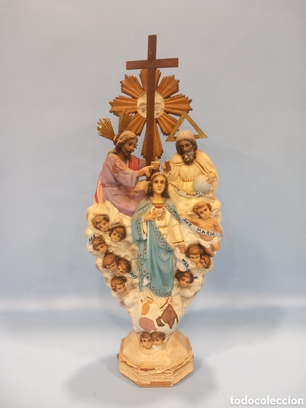 Arte: Grupo escult&oacute;rico tres avemarias Olot A&ntilde;os 20