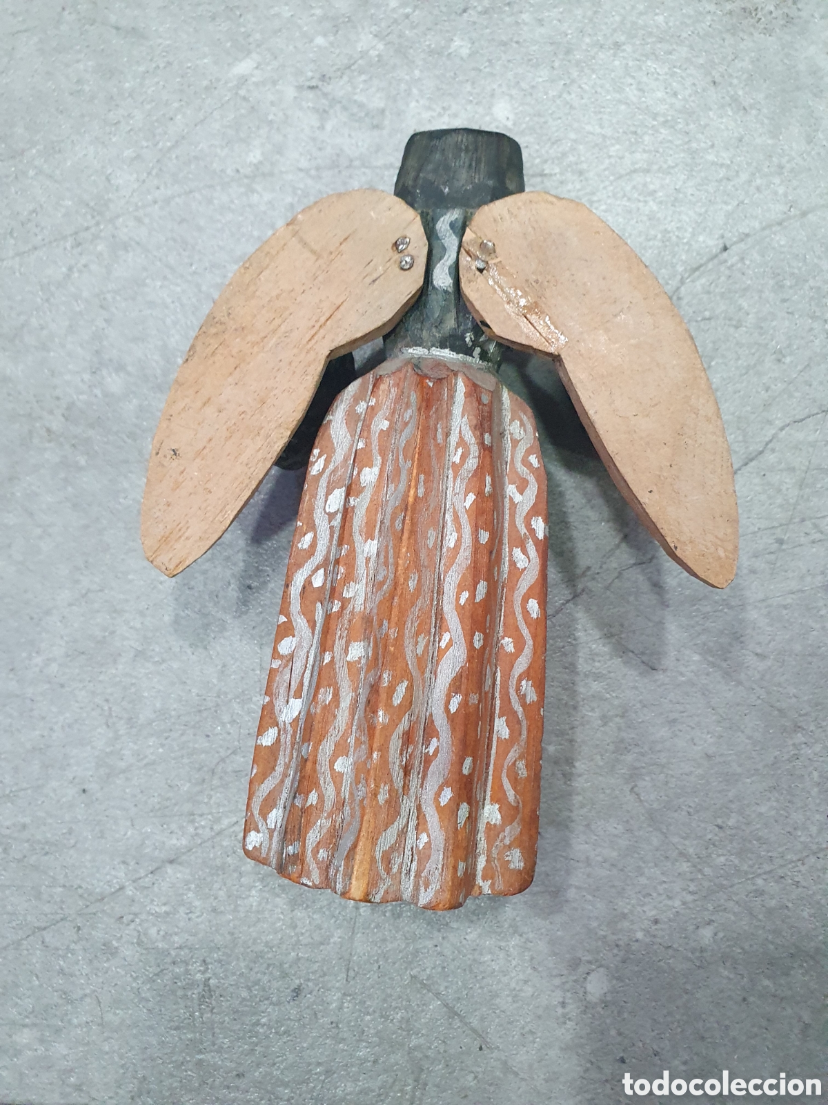 Arte: Angelito en madera tallada y policromada. (L89) - Foto 3