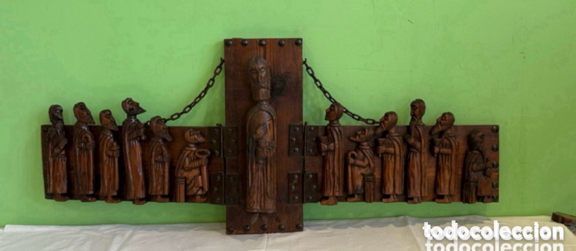 Art: Antiguo retablo o tr&iacute;ptico de arte popular raro de madera tallado de Cristo con 12 ap&oacute;stoles.PS XX.