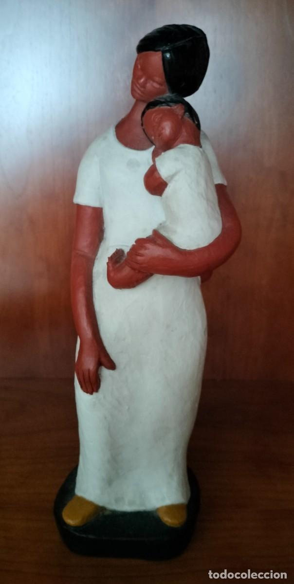 Arte: Figura de maternidad - Foto 1