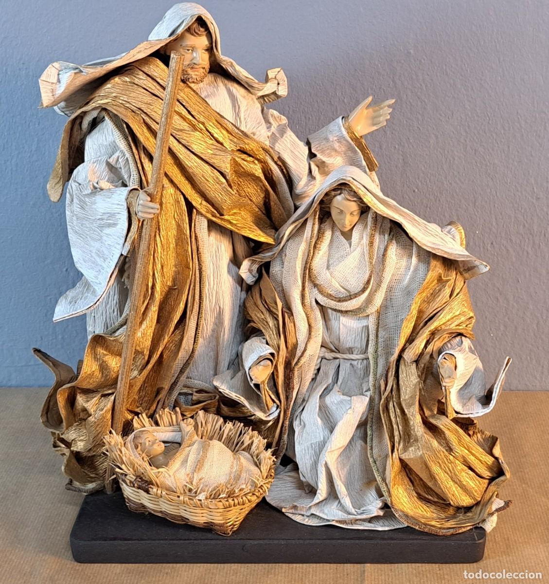 Arte: Nacimiento &ndash; figuras en tela y pasta, 34 cm de altura