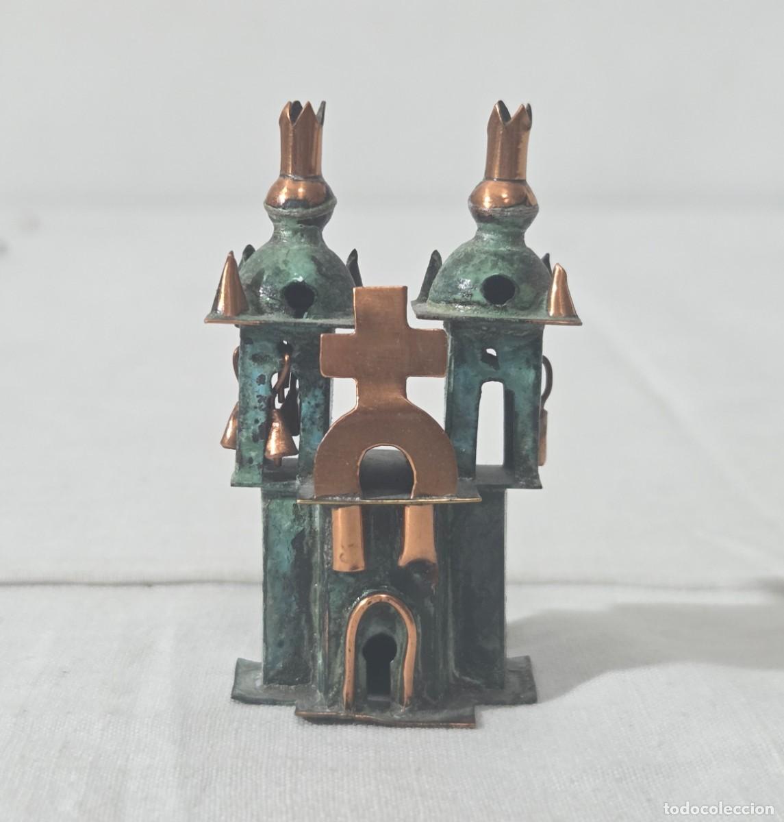 Arte: Figura iglesia ortodoxa en cobre