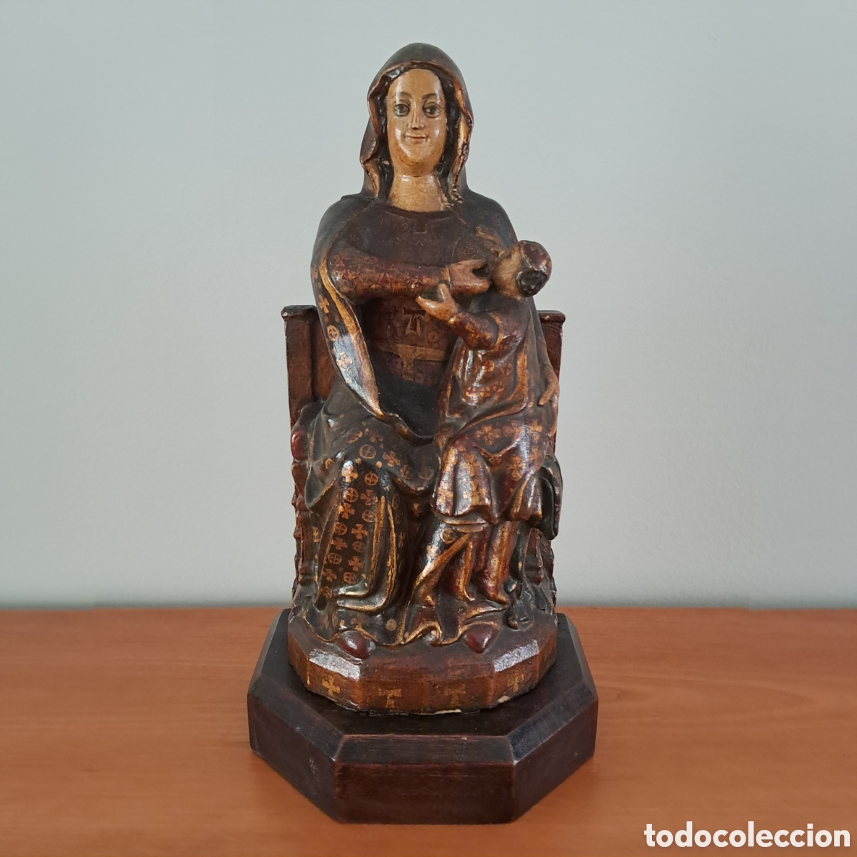 Arte: Antigua Figura de Nuestra Se&ntilde;ora del Claustro de Tarragona. Claustre, Patrona y Reina. 31cm de alto.