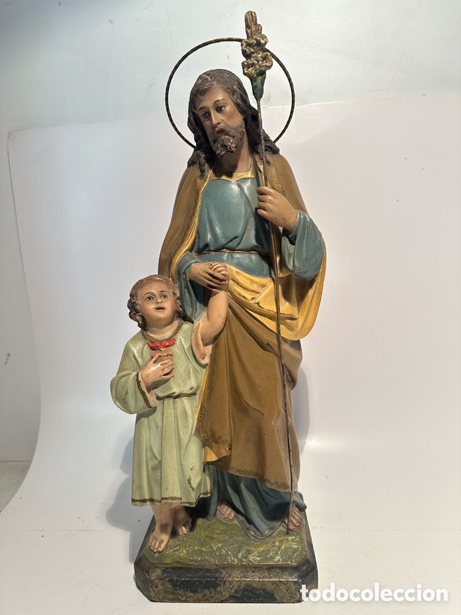 Arte: ANTIGUA IMAGEN DE SAN JOSE Y NI&Ntilde;O JESUS DE ESTUCO Y OJOS DE CRISTAL. SELLO OLOT. 41CM ALTURA.