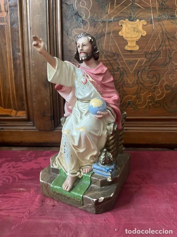 Arte: IMAGEN DEL SAGRADO CORAZ&Oacute;N DE JES&Uacute;S ENTRONIZADO , ESTUCO POLICROMADO