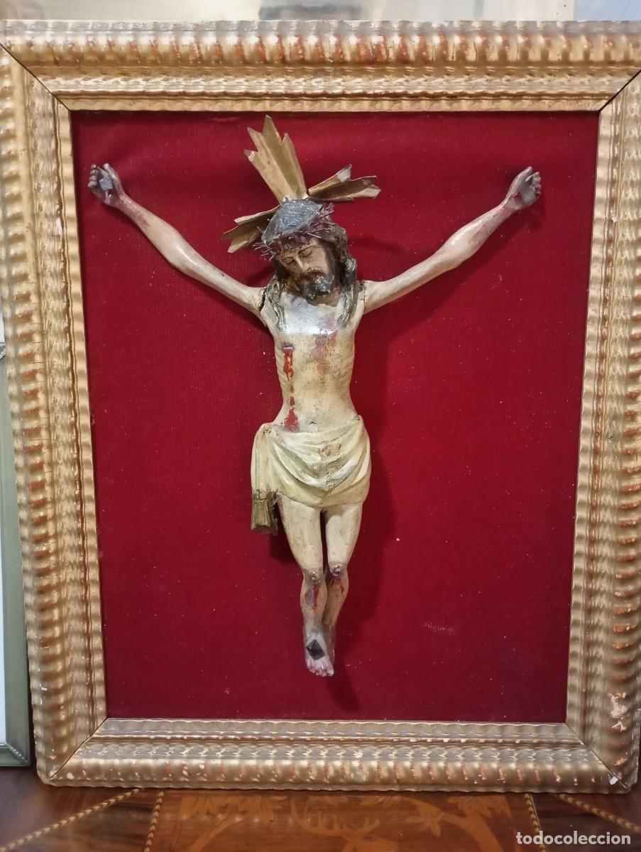 Arte: Cristo yacente tallado y policromado