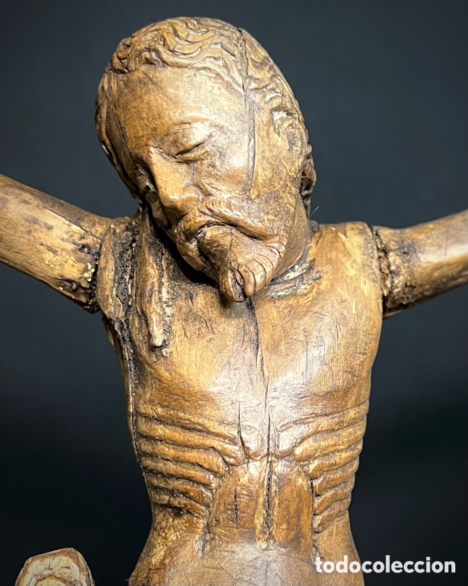 Arte: Cristo de madera, S.XVII o anterior