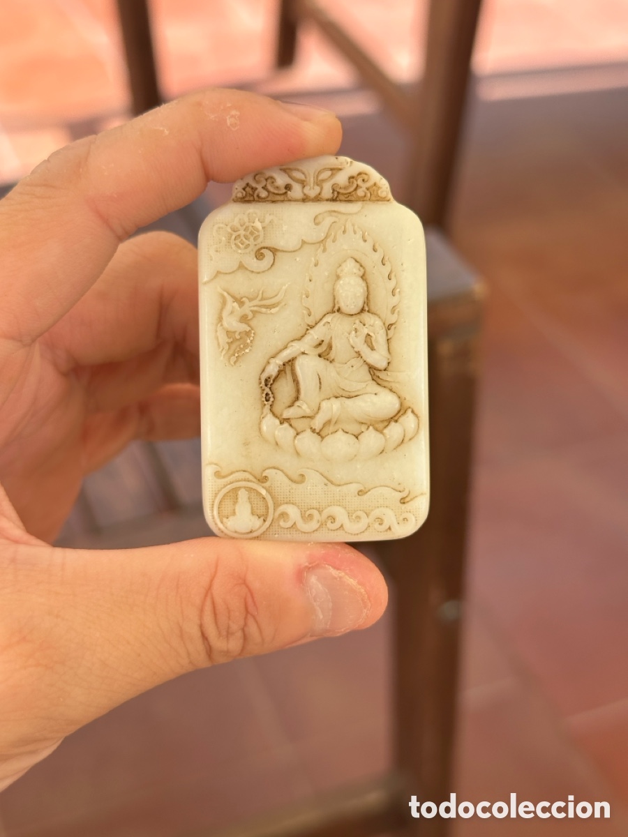 Arte: Placa de jade Guanyin, Rep&uacute;blica de China (principios del s. XX)