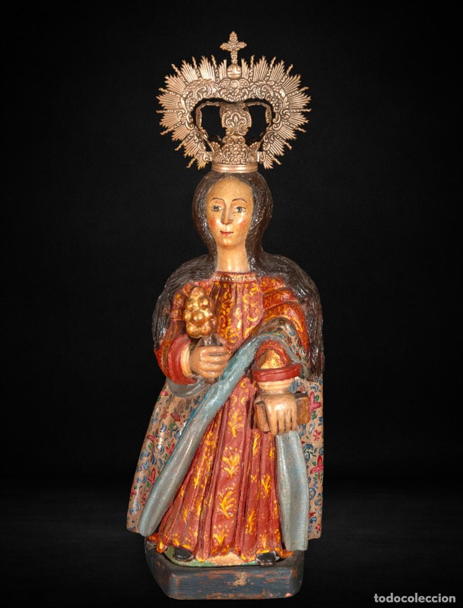 Arte: Santa B&aacute;rbara escuela virreinal siglo XVII talla policromada con estofados