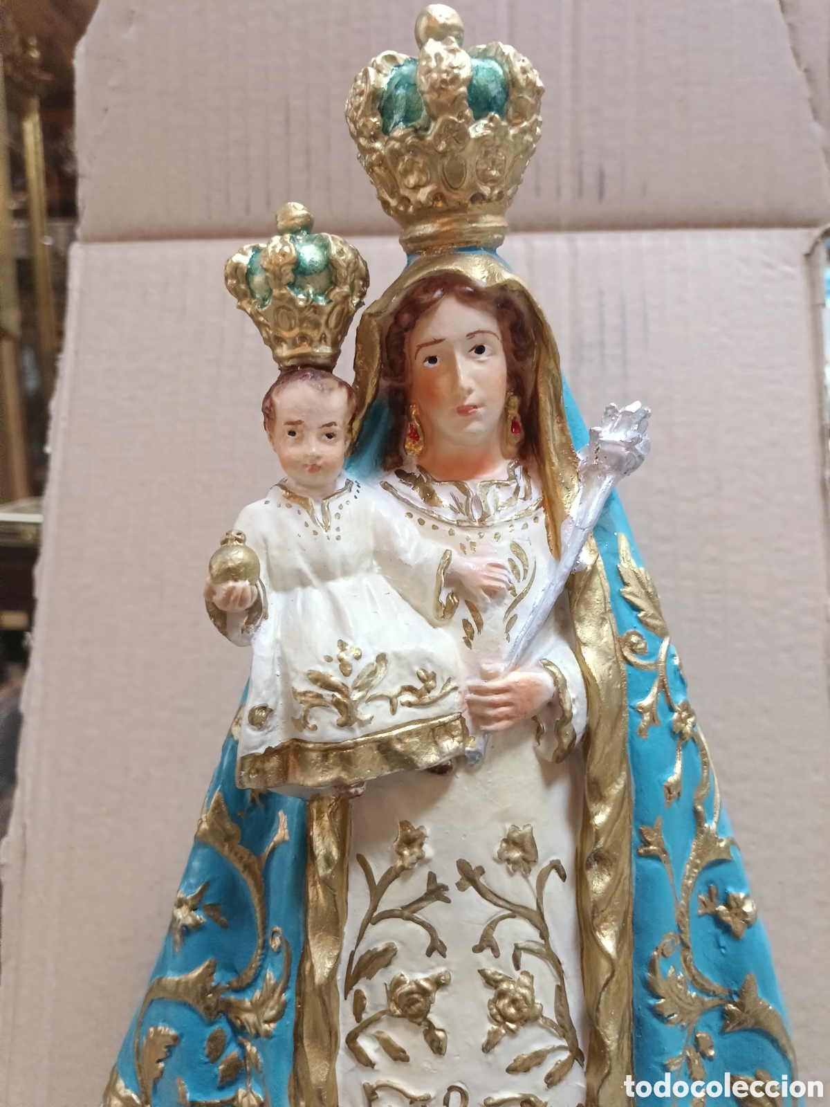 Arte: Virgen con ni&ntilde;o la remediadora de montefrio