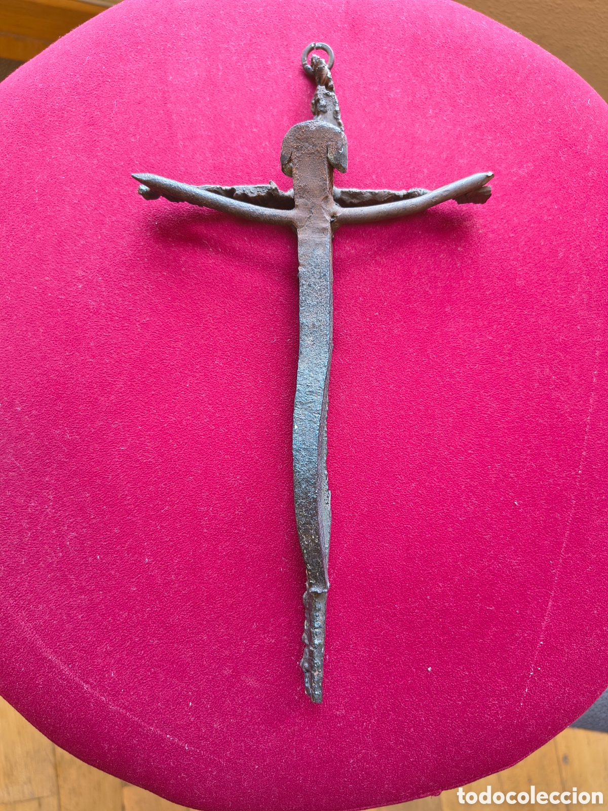 Arte: Crucifijo forja (arte moderno)