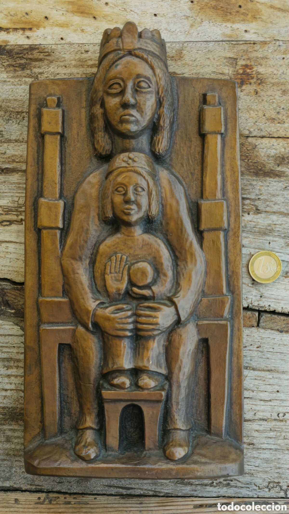 Arte: N&ordf;. Sra. Montserrat. Bronce