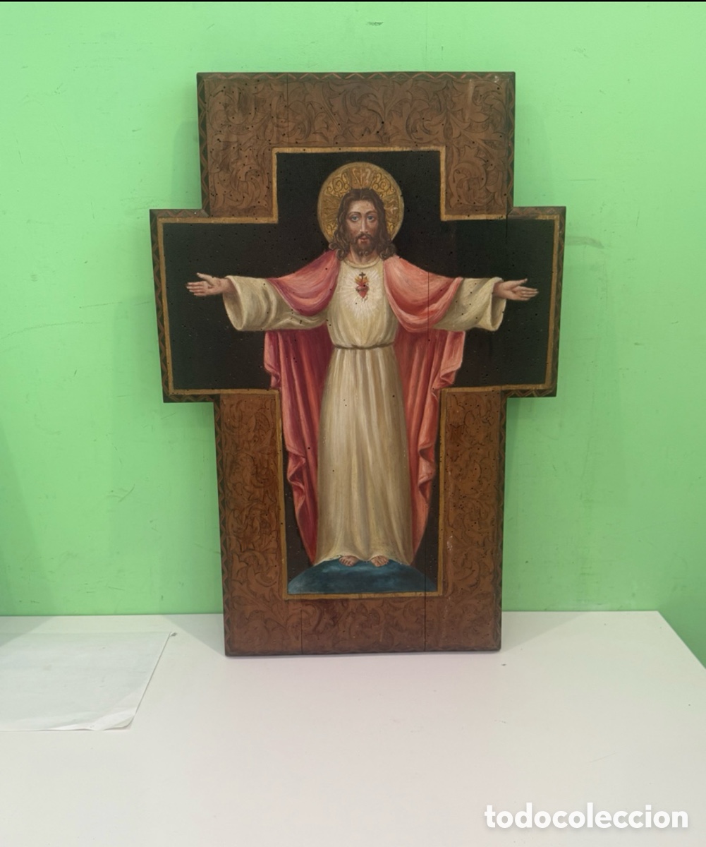 Arte: Sagrado Coraz&oacute;n de Jes&uacute;s sobre madera - Escuela antigua, siglo XVIII-XIX (68 x 46 cm)