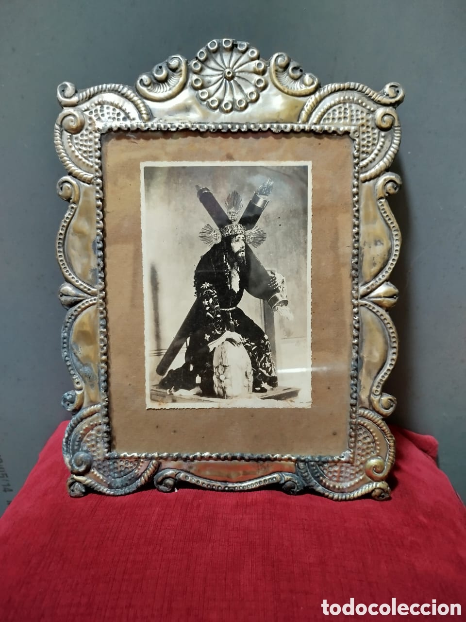 Arte: Remat&oacute; antig&uuml;o marco plateado con foto antigua de Santo a solo 95 euros m&aacute;s portes