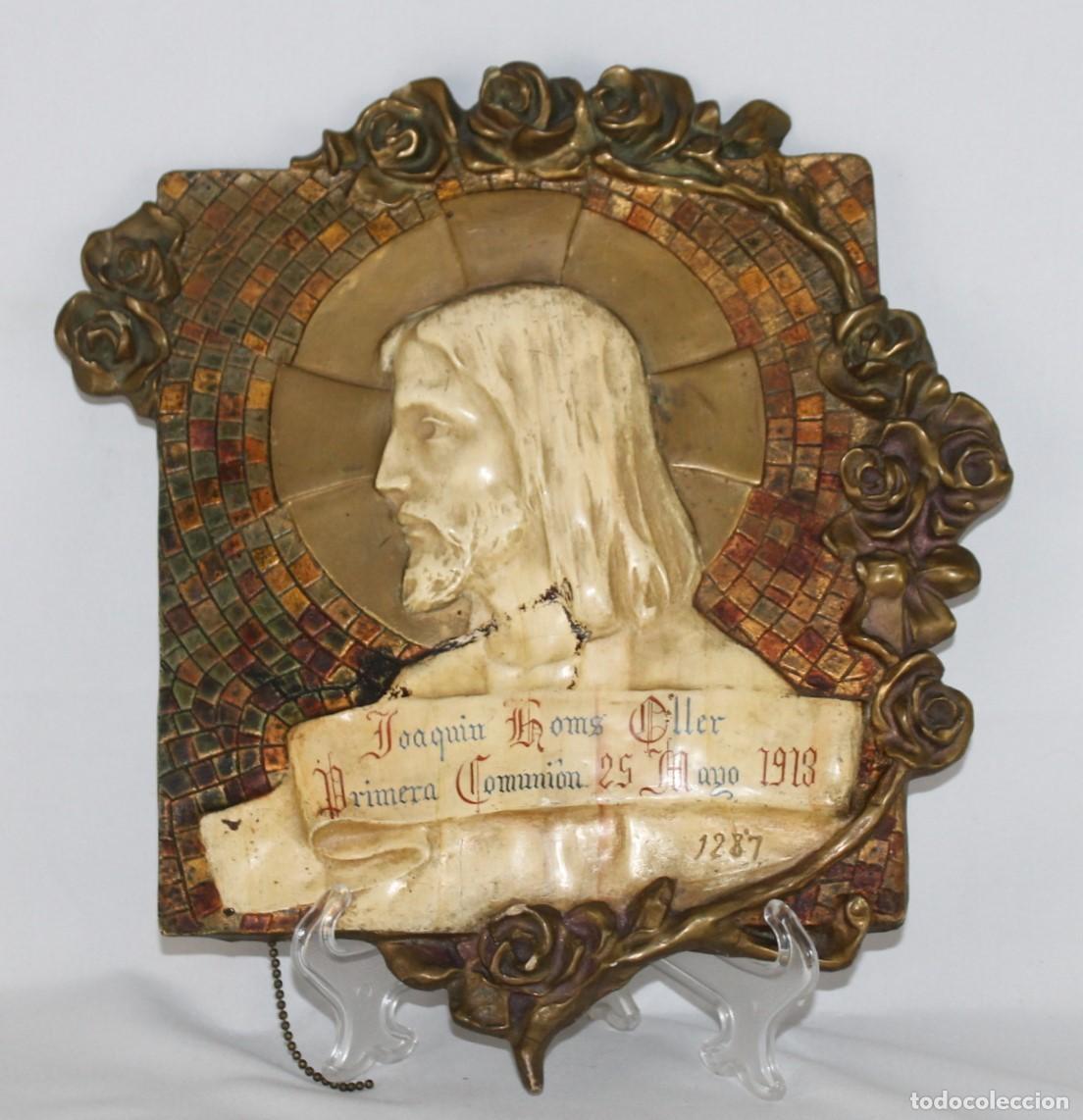 Arte: Relieve de Jesucristo. Primera Comuni&oacute;n de Joaquim Homs Oller, 1918. Esteva y C&iacute;a.