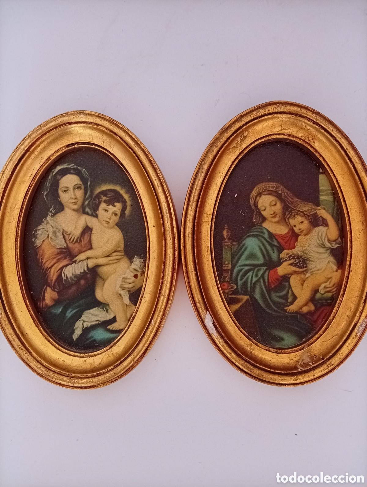 Arte: Pareja de cuadros ovalados policromados