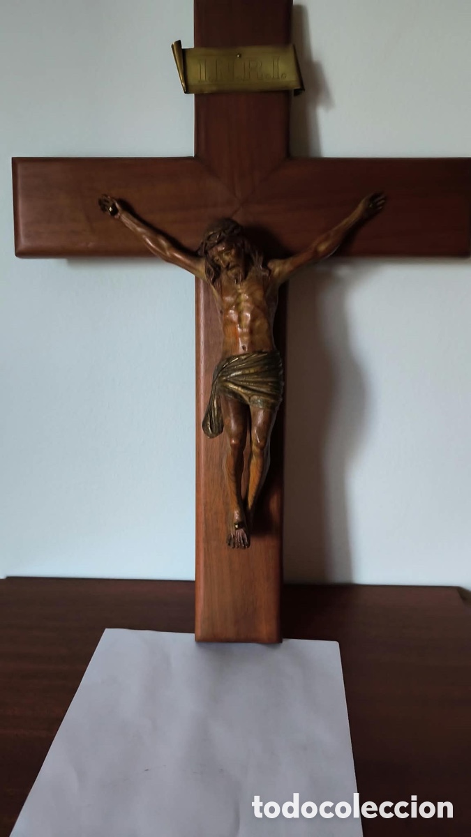 Arte: Antigua talla de madera Cristo en la Cruz,siglo XX