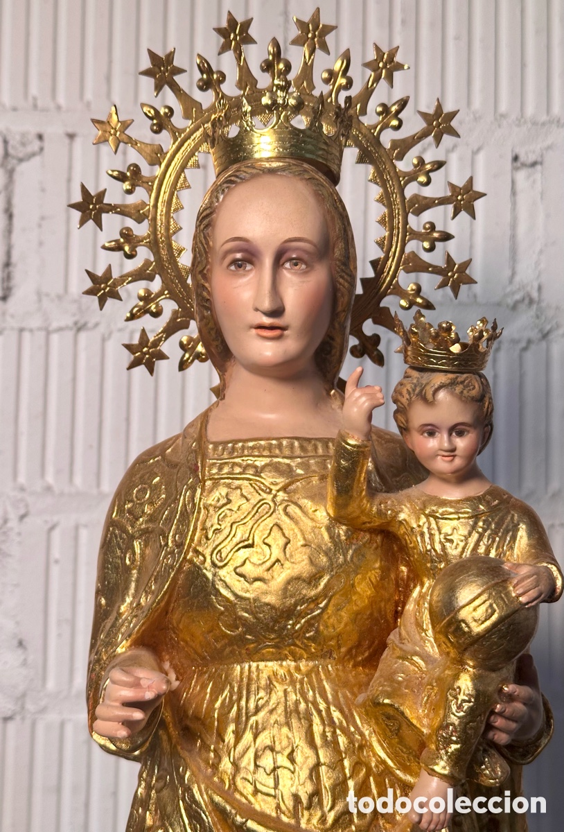 Arte: Virgen del Alba. Mare de D&eacute;u de l&rsquo;Alba. Est&aacute; en la Seu de Manresa. 60 cms. Escuela de Olot.