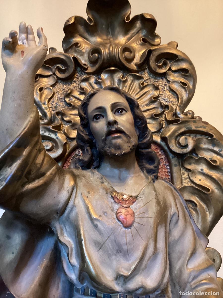 Arte: MUY PRECIOSO Y ANTIGUO SAGRADO CORAZ&Oacute;N. JES&Uacute;S. EL ARTE CRISTIANO OLOT. 61 CENT&Iacute;METROS.