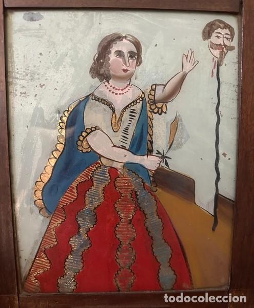 Arte: CRISTAL PINTADO, IMAGEN DE UNA SANTA CON UNA CABEZA DECAPITADA - JUDIT Y HOLOFERNES (?) S. XIX