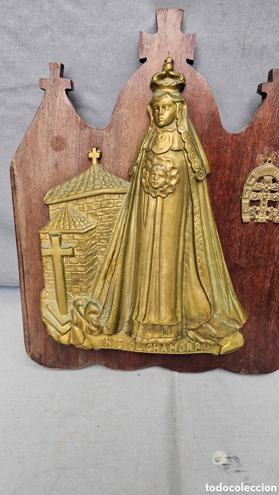 Arte: Placa grande de bronce de nuestra se&ntilde;ora de Chamorro - Foto 2