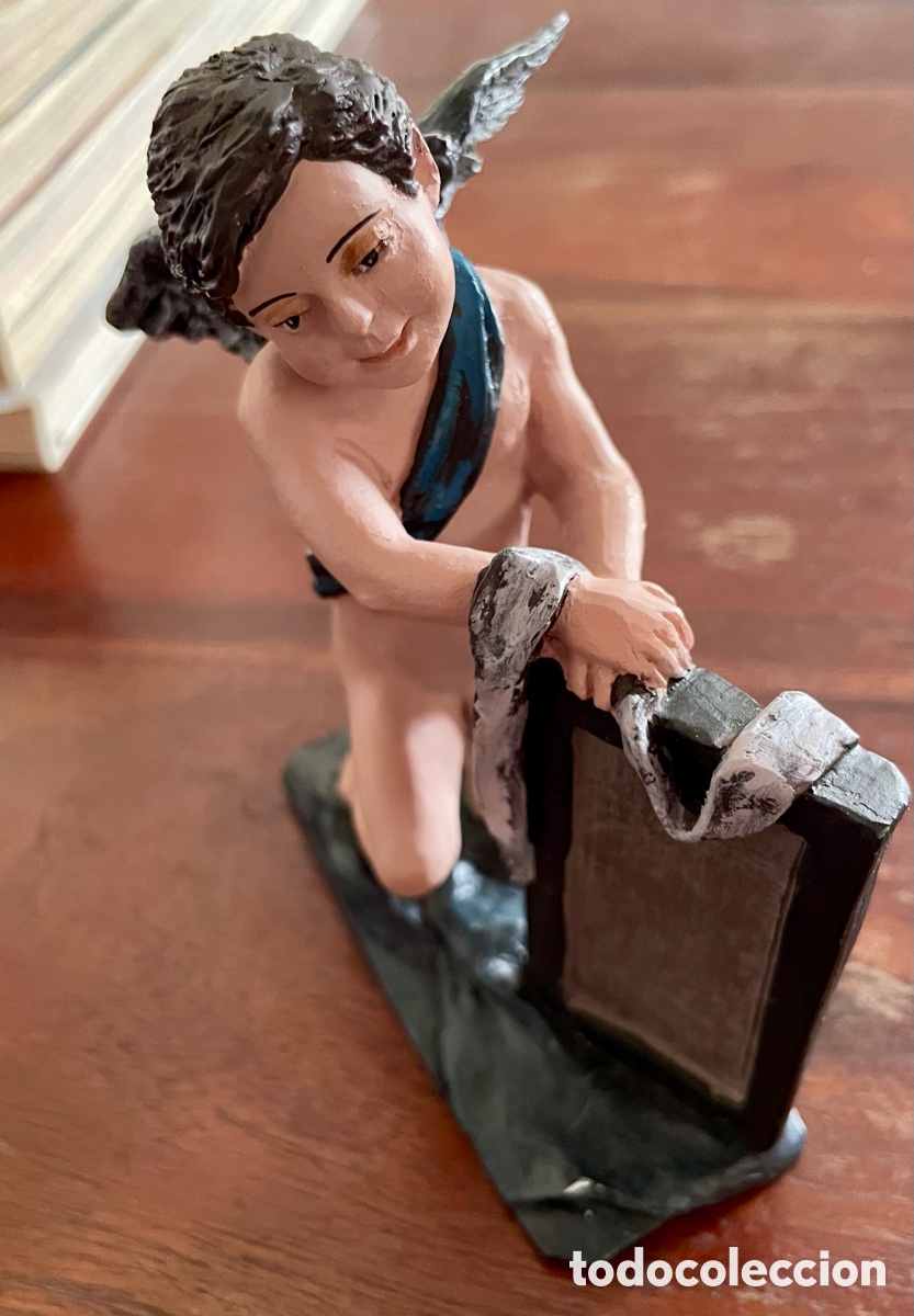Arte: Figura de &aacute;ngel/querub&iacute;n