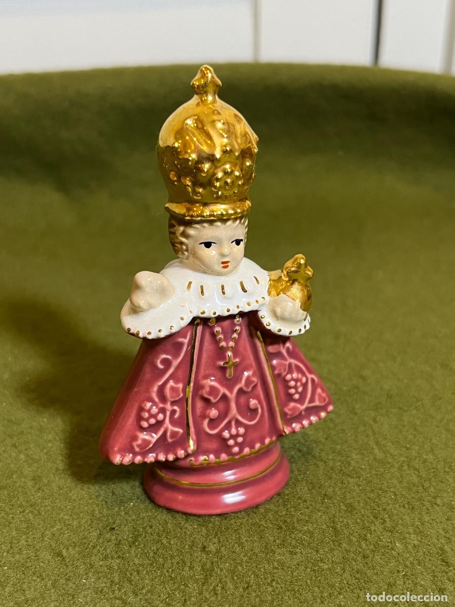 Arte: Figura Ni&ntilde;o Jes&uacute;s de Praga en porcelana Aureta Figural &ndash; Rep&uacute;blica Checa &ndash; Detalles en oro de 24K &ndash;