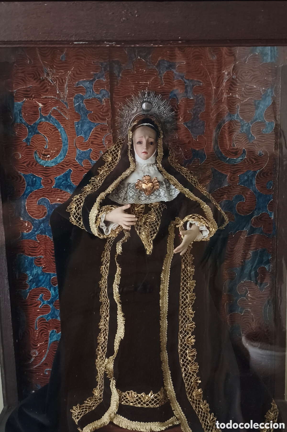 Arte: Virgen de los Dolores de candelero con Peana y Hornacina &ndash; Escuela Espa&ntilde;ola, S. XIX