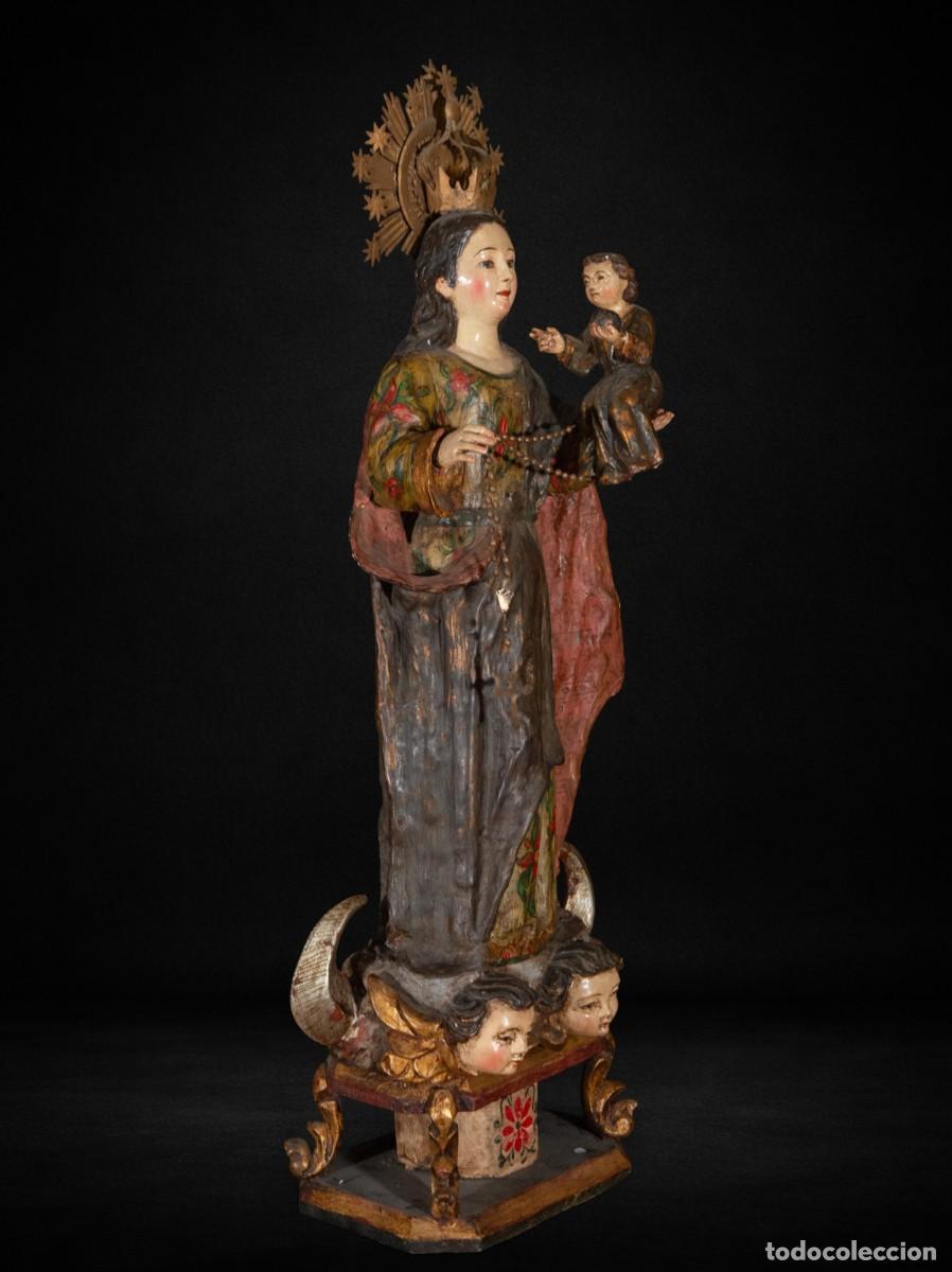 Arte: Virgen con Ni&ntilde;o colonial del Per&uacute;, madera de maguey policromada, siglo XVIII