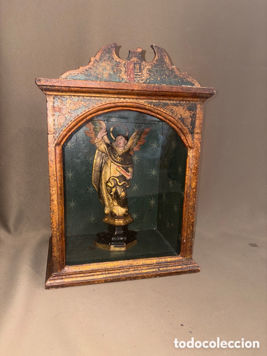 Arte: Antiguo san Vicente Ferrer con alas de madera,en su urna original*ver fotos*SIGLO XVII