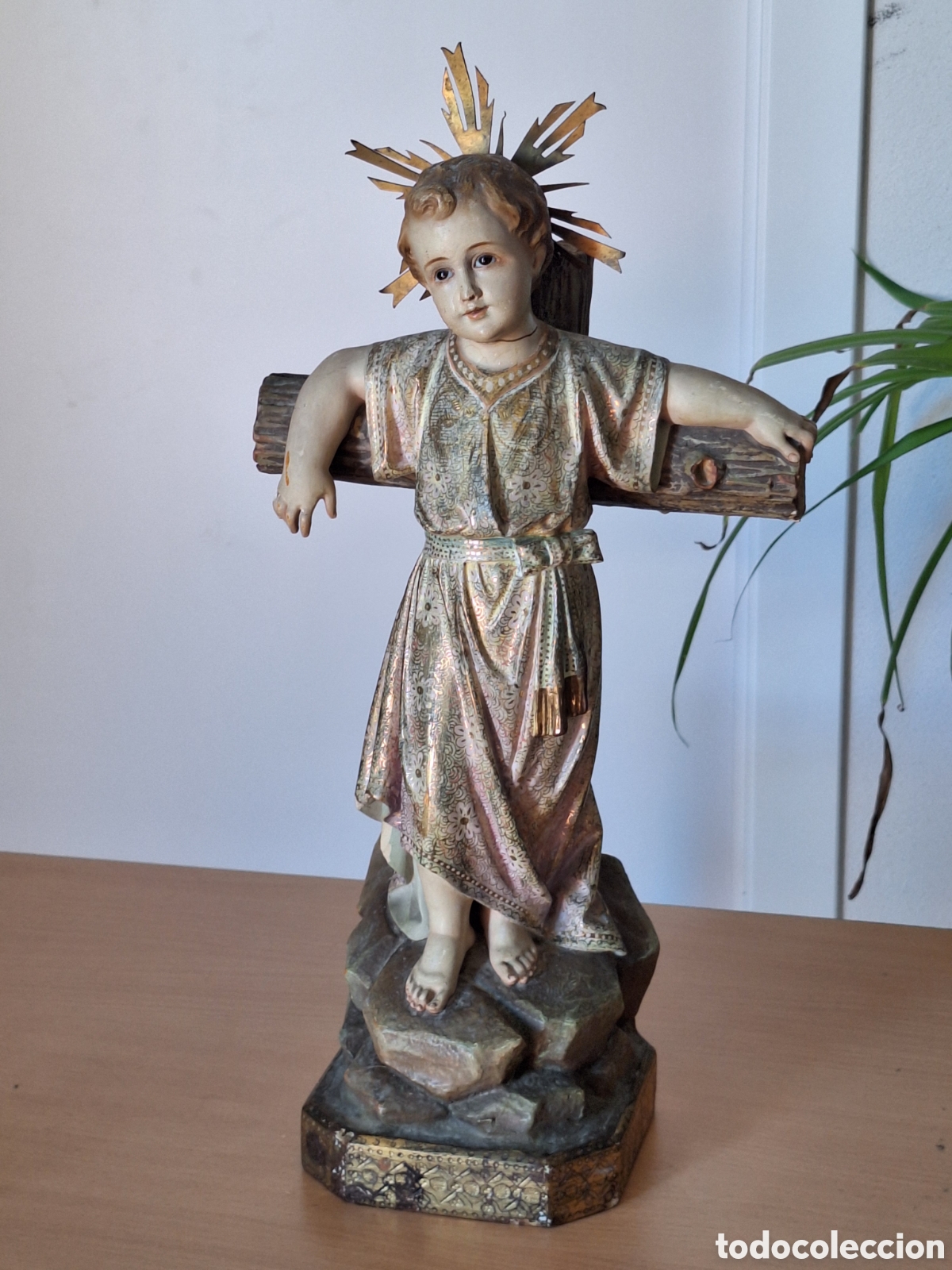 Arte: ANTIGUA FIGURA RELIGIOSA NI&Ntilde;O JES&Uacute;S DE OLOT, OJOS DE CRISTAL . SIN SELLO