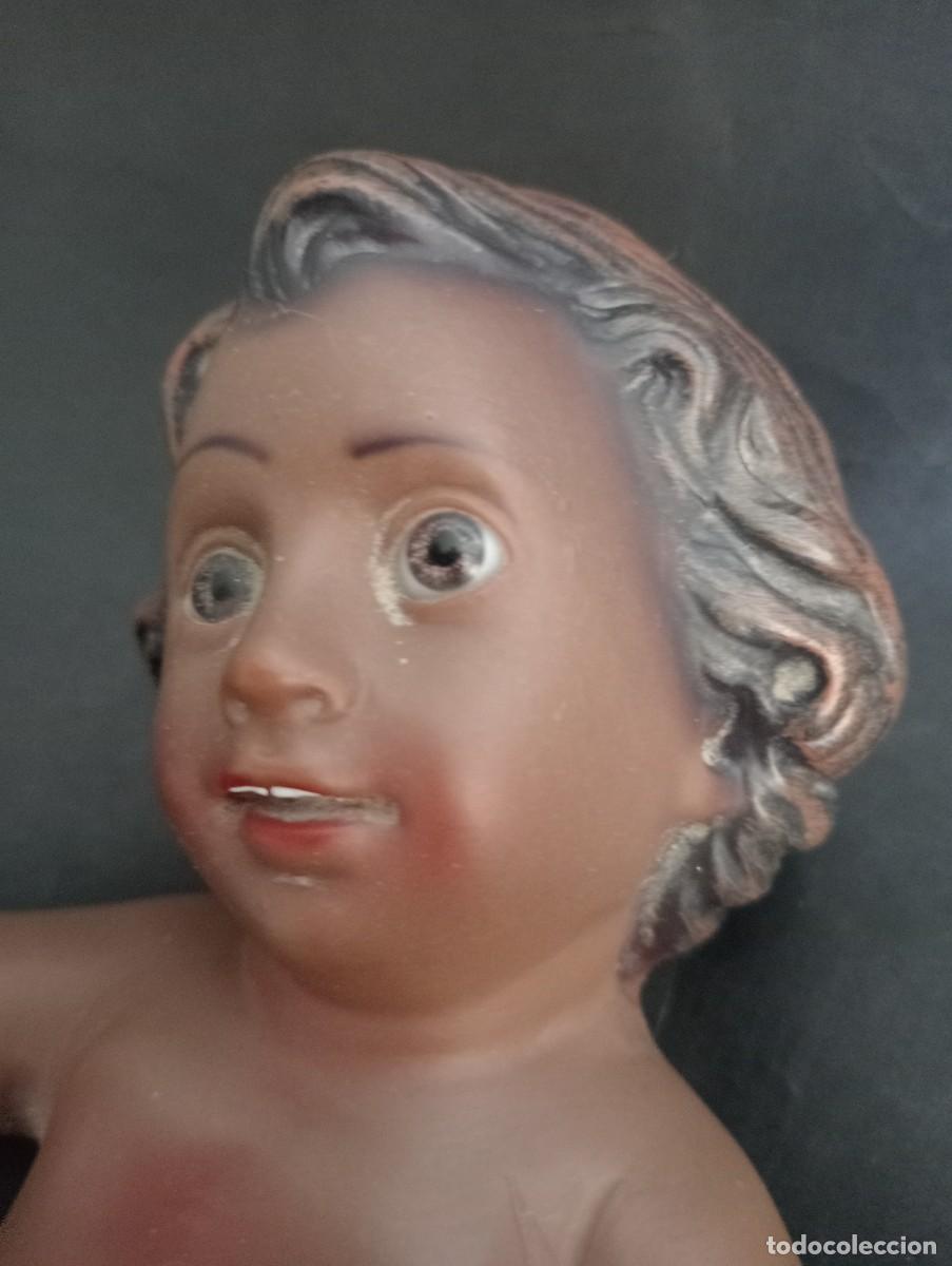 Arte: Ni&ntilde;o Jes&uacute;s negro de goma. Ojos de Cristal.