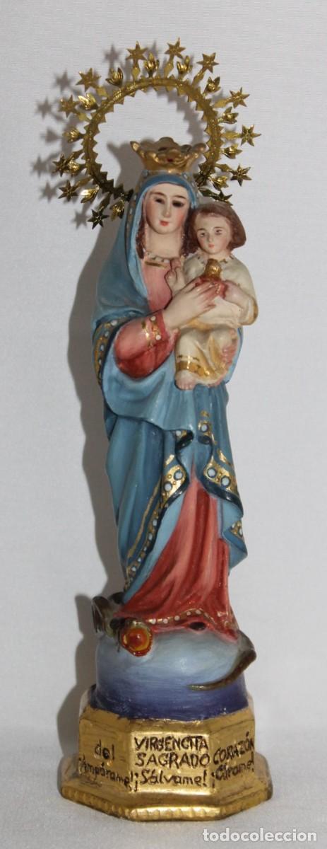 Arte: Virgencita del Sagrado Coraz&oacute;n con Ni&ntilde;o en estuco policromado y corona. Siglo XX