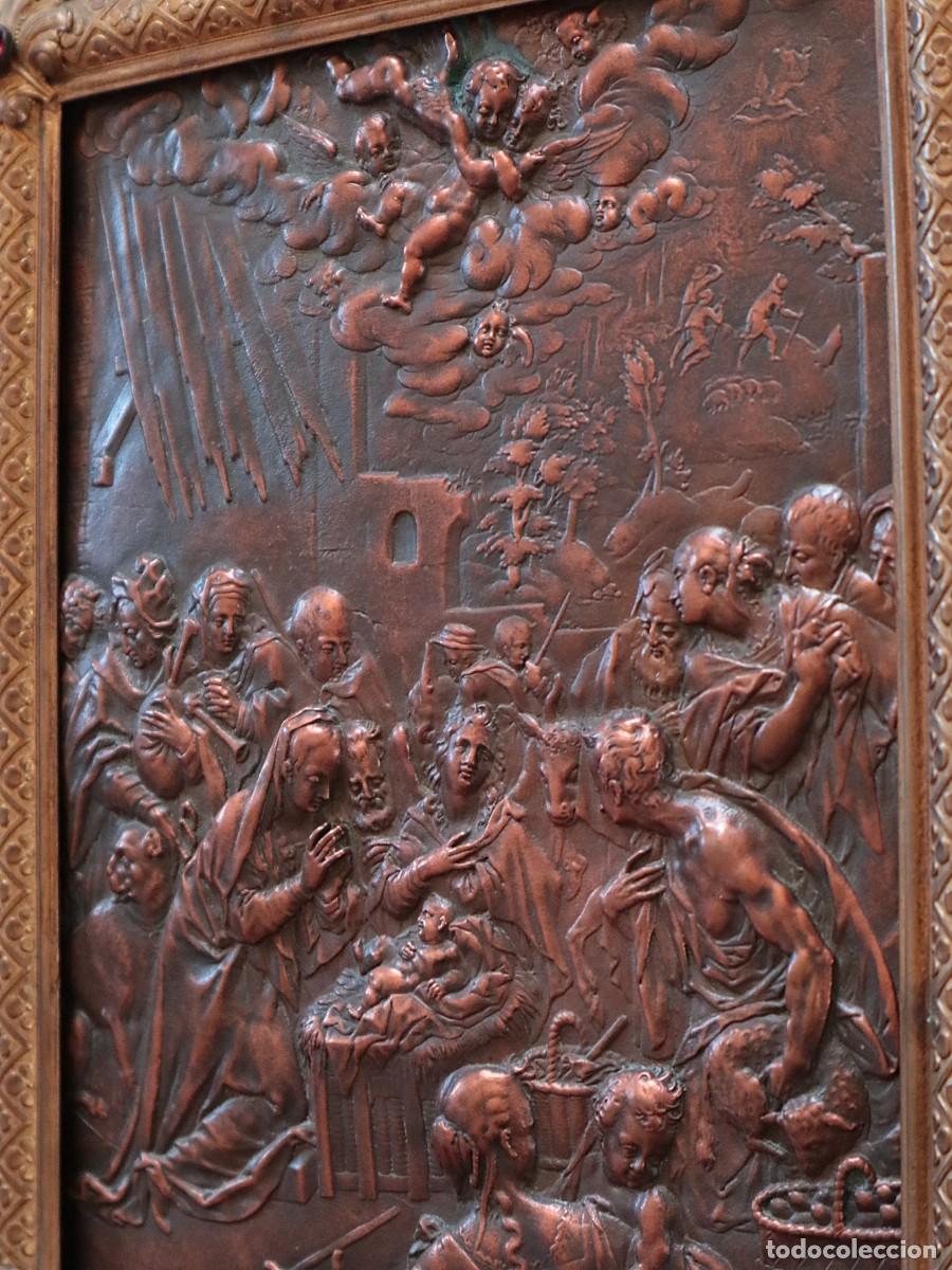 Arte: La adoraci&oacute;n de los pastores. Relieve sobre cobre. Escuela italiana. Siglos XVII-XVIII. Mide 28 x 21