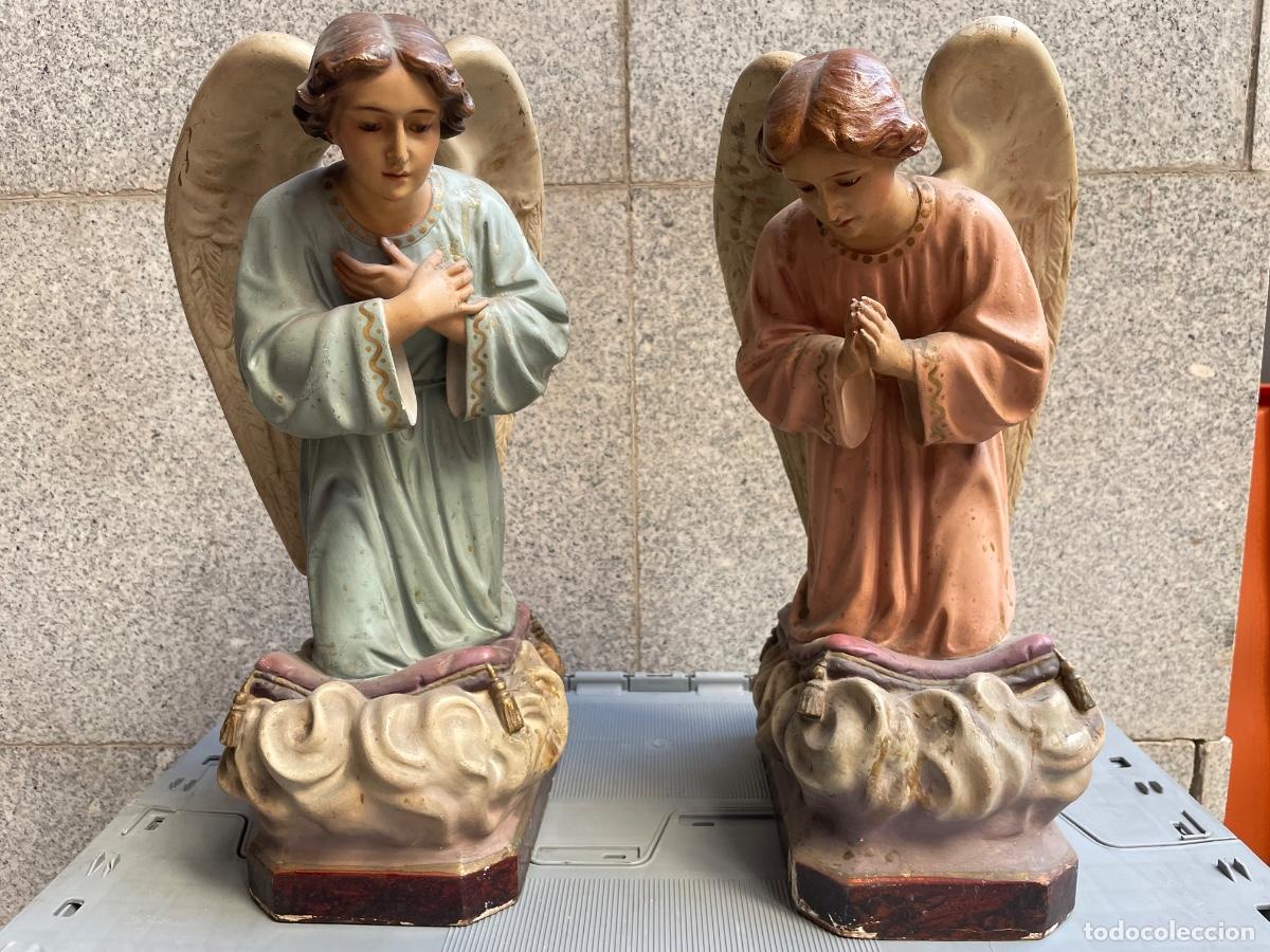Arte: Pareja de &Aacute;ngeles adoradores de Olot