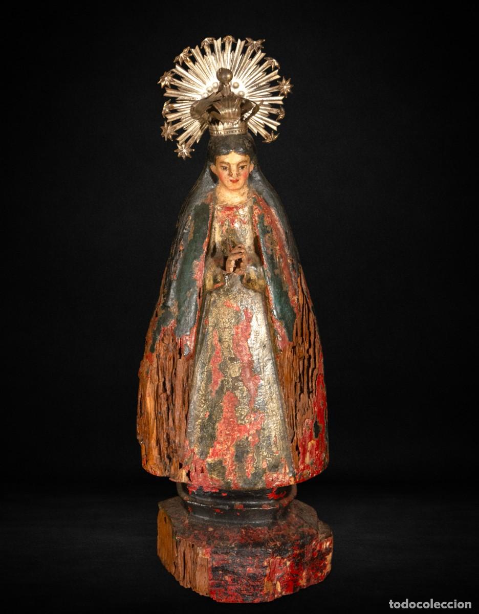 Arte: Virgen Pur&iacute;sima barroca en madera policromada, siglo XVII, 53 cm