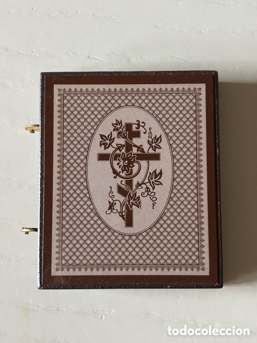 Arte: D&iacute;ptico religioso de viaje
